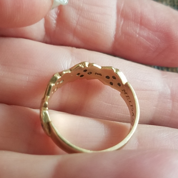 Beautiful 14k solid gold band ring w/diamonds Melisa's Finally yours - Picture 6 of 17